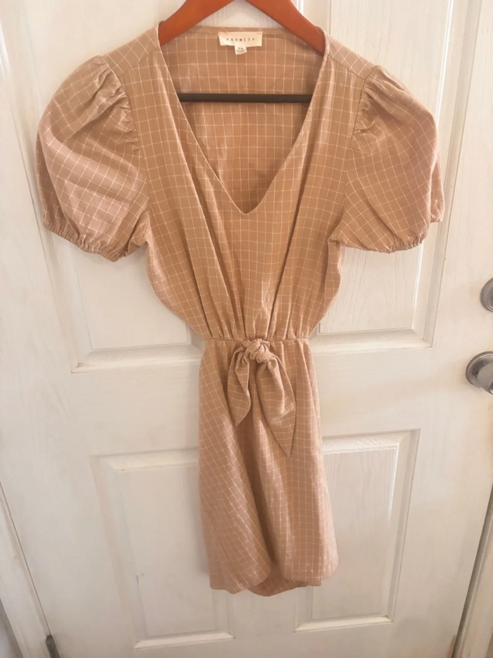 Promesa Beige Grid Puff Sleeve Cutout Back Tie Waist Dress XS Boho Cottagecore - Picture 2 of 6